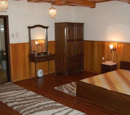 Trevnenski Kat Hotel Tryavna Exterior foto